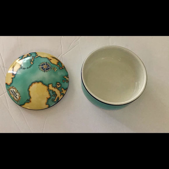 New Tiffany & Co. Tauck Porcelain Trinket Box … - Picture 6 of 16